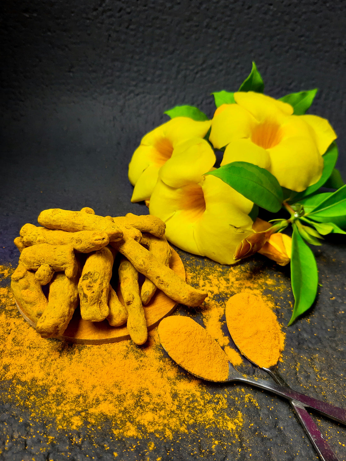 Turmeric Root Vs Turmeric Powder: What You Didn't Know